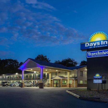 Travelodge By Wyndham Charles Town - Harpers Ferry Екстер'єр фото
